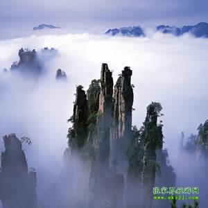 暑期夏令營(yíng)湘西精華旅游線路：長(zhǎng)沙、韶山、張家界、鳳凰純玩8日游